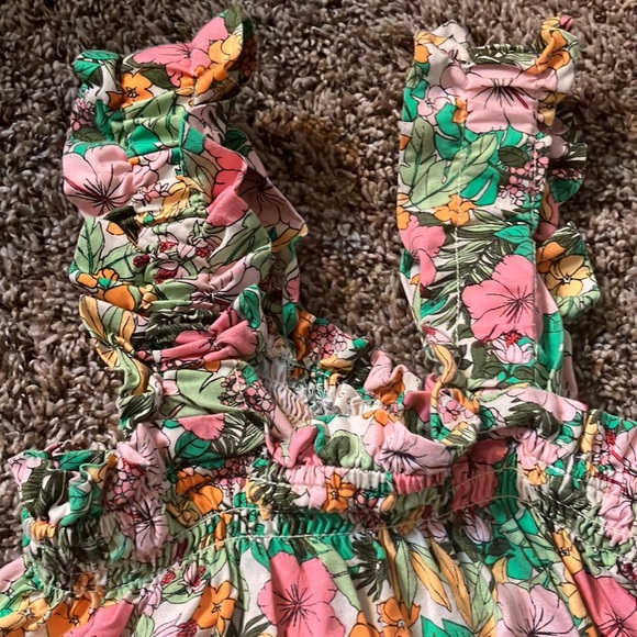 Girls top - Picture 3 of 4